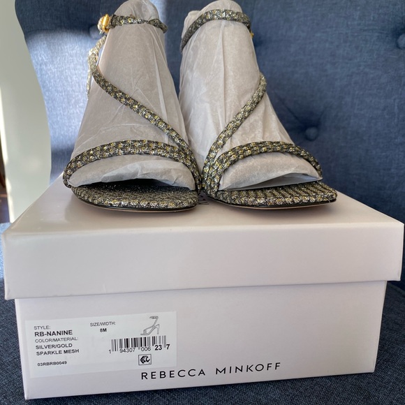 Gorgeous Elegant Heels 👡 - Picture 2 of 7